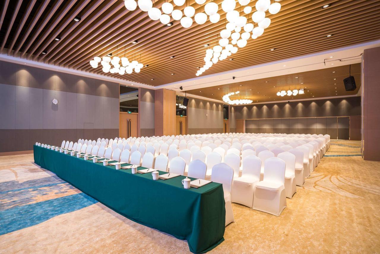 Ramada Encore Jintang Чънду Екстериор снимка