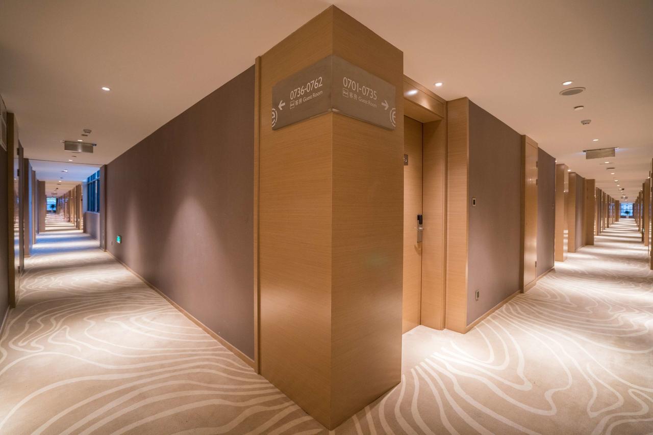 Ramada Encore Jintang Чънду Екстериор снимка